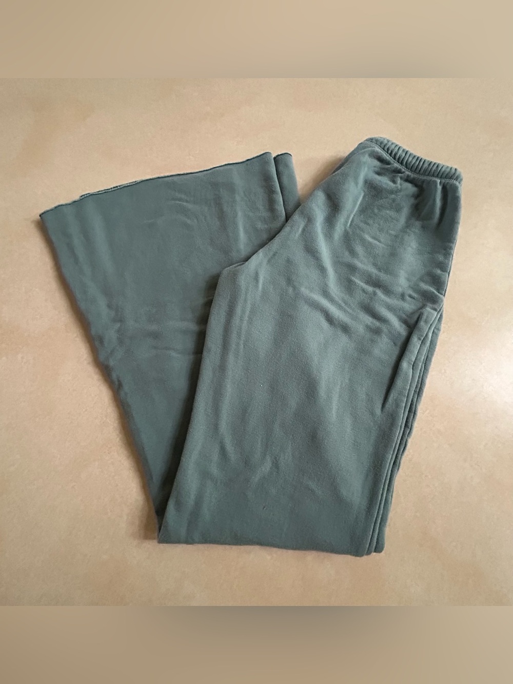 OFFLINE by Aerie Super Flare Sweatpants Cozy Lounge Sage Green XS short